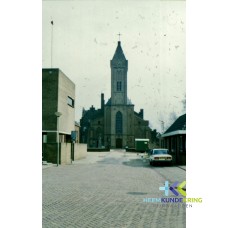 Coll. Gemeente Rijnwaarden RK Kerk via Markt